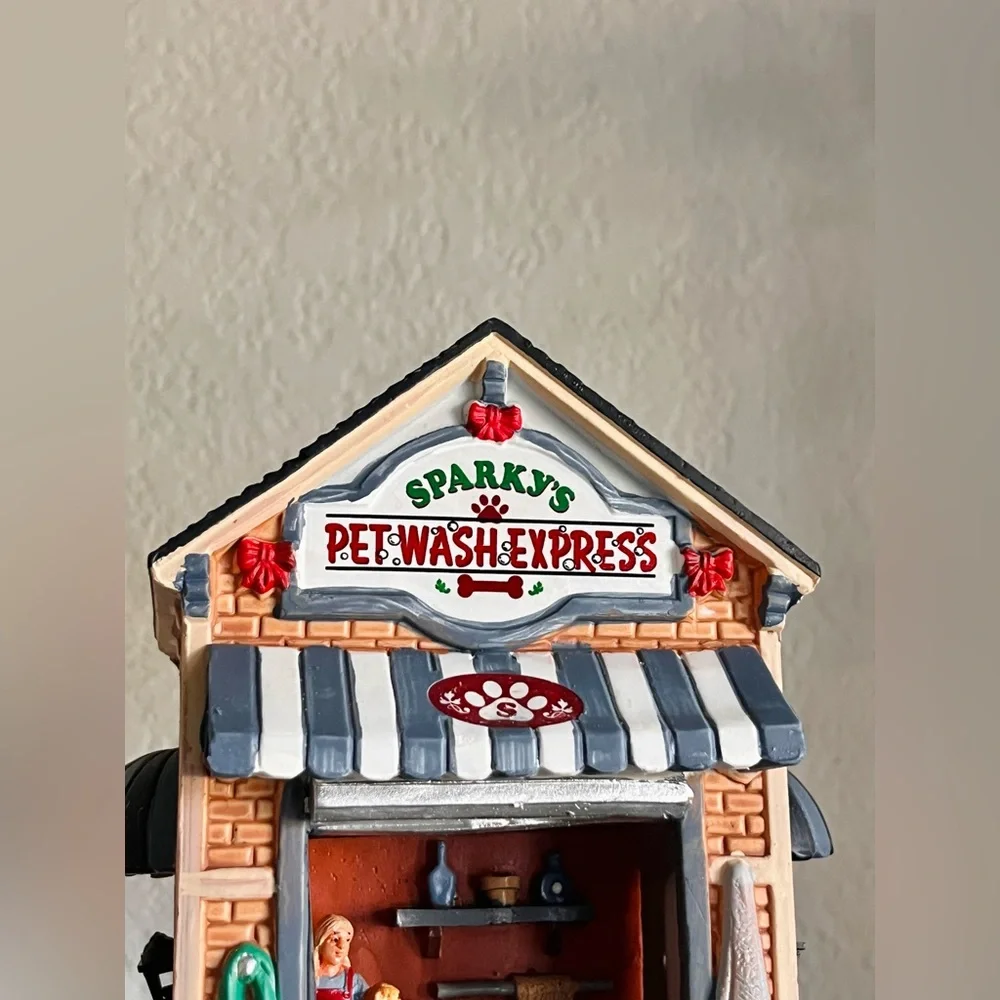 Lemax Village Collection Sparky's Pet Wash Express #53234